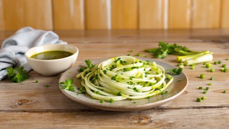 découvrez comment préparer des poireaux vinaigrette, l’entrée bistro parfaite pour l’hiver, en seulement 10 minutes. facile, savoureuse et réconfortante, cette recette rapide ravira vos convives !
